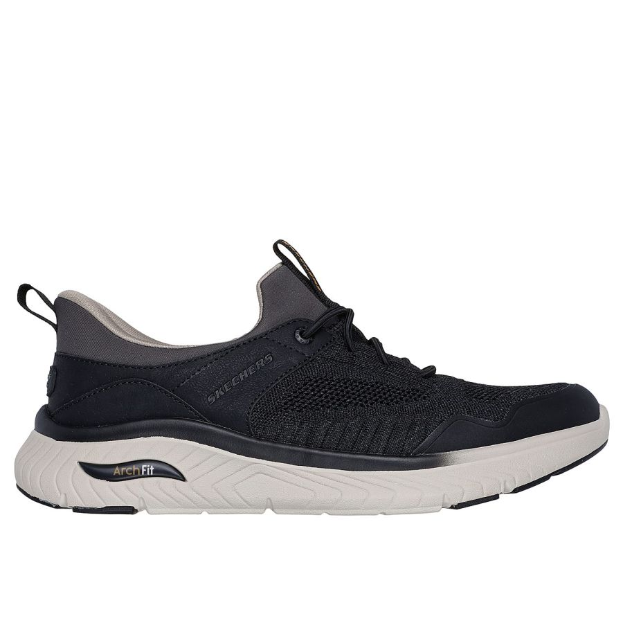 Skechers